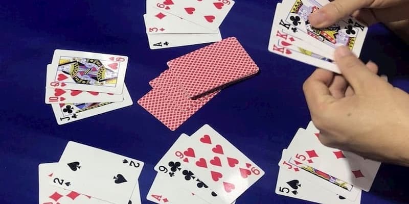 Luật chơi chi tiết của bài liêng là gì tại Net88